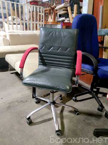 Продам: Компьютерное кресло, Кожа, БУ