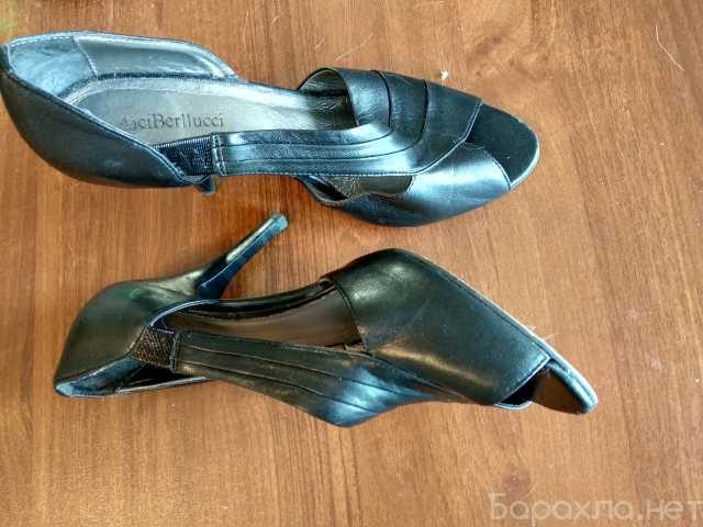 Продам: Туфли итальянские кожаные AiciBerlucci