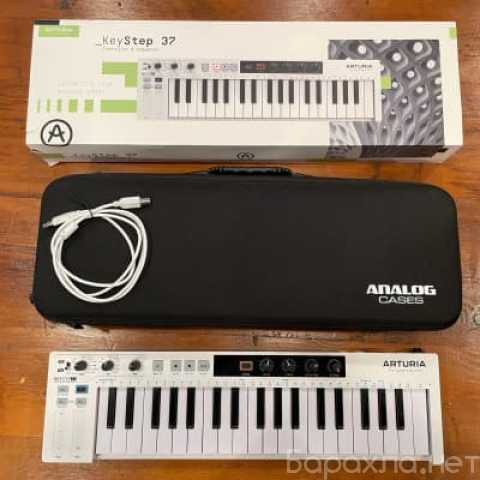 Продам: Arturia KeyStep 37 MIDI Keyboard Control