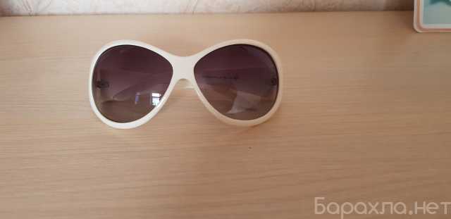 Продам: Женские солнцезащитные очки (Италия)