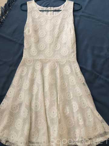 Продам: Новое летнее белое платье 42