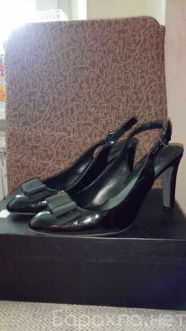 Продам: Женские туфли Ecco, чёрные, лакированные