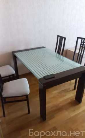 Продам: Кухонный стол и стулья БУ