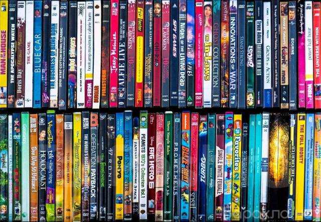 Продам: DVD диски с фильмами 39 шт