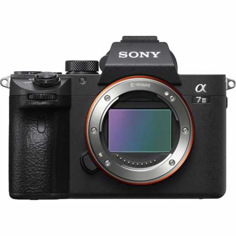 Продам: Беззеркальная камера Sony a7 III