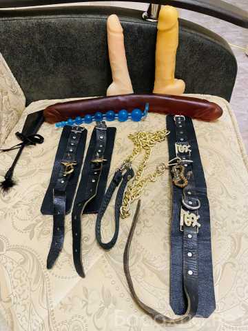 Продам: Кожаные наручники и ошейник кожа