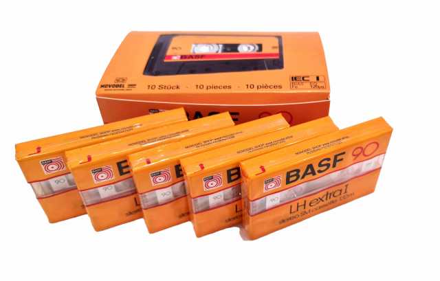 Продам: Аудиокассеты BASF 90 LH extra I блоками