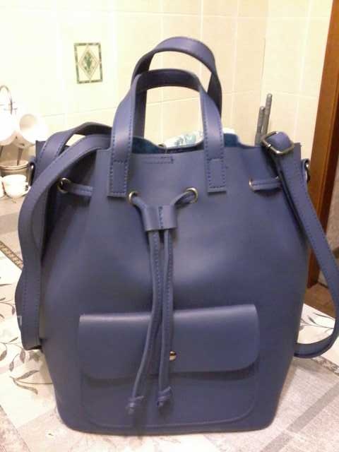 Продам: Сумка рюкзак синяя