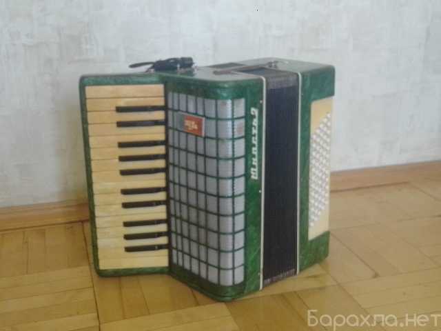 Продам: Аккордеон Юность 1\2 половинка