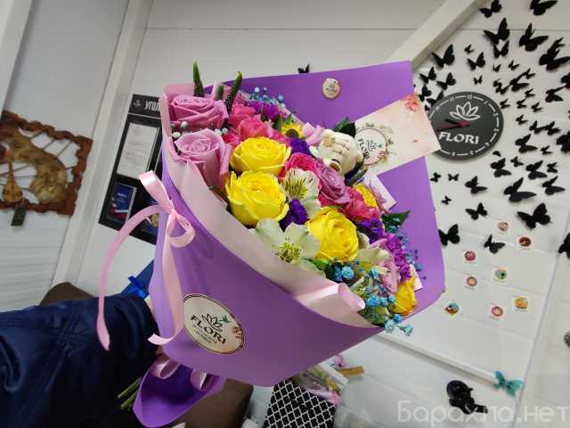 Продам: Цветы в Липецке букет с игрушкой