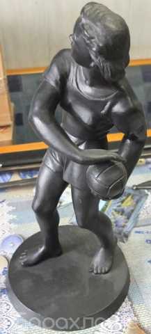 Продам: чугунная статуэтка Волейболистка, Касли