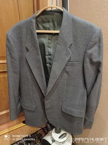 Продам: Пиджак мужской размер 52