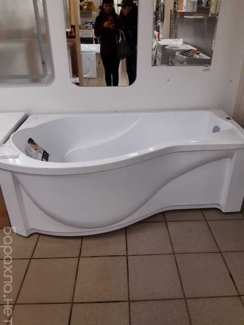 Продам: Шикарная фигурная ванна новая
