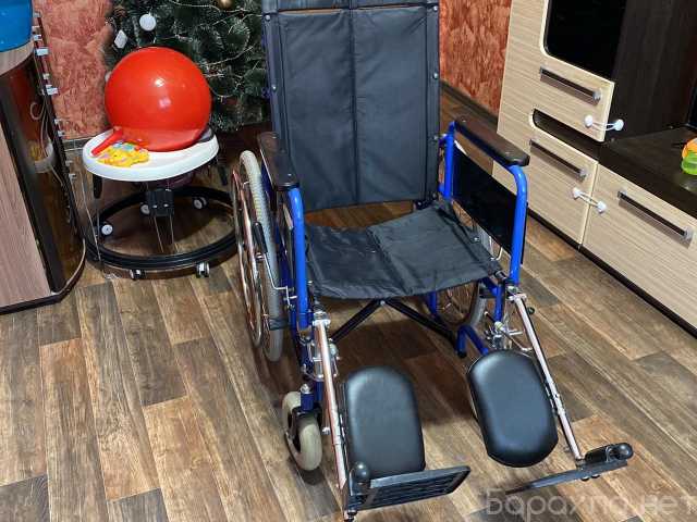 Продам: Продам инвалидную коляску Омске