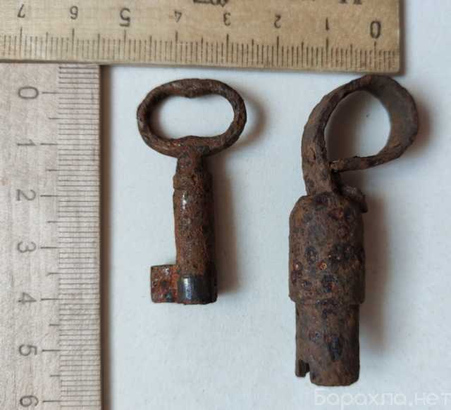 Продам: ключи старинные коллекционные 3 шт