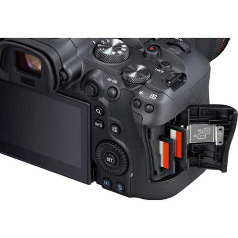 Продам: Canon EOS R6 Mirrorless Camera