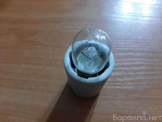 Продам: Лампа термостойкая E14 15 Вт с керамичес