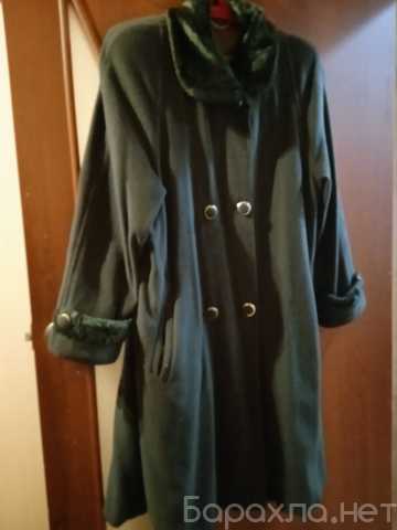 Продам: Женское пальто демисезонное