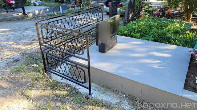 Предложение: Покраска ограды на кладбище