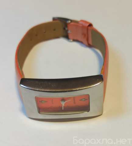 Продам: Часы женские LaurieR, свежая батарейка
