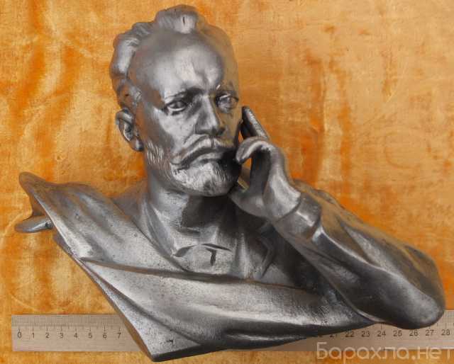 Продам: силуминовая статуэтка Чайковский, авторс