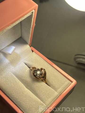 Продам: Кольцо с бриллиантом новое с чеками