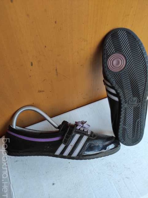 Продам: Кроссовки-туфли Adidas (Германия). Р.38