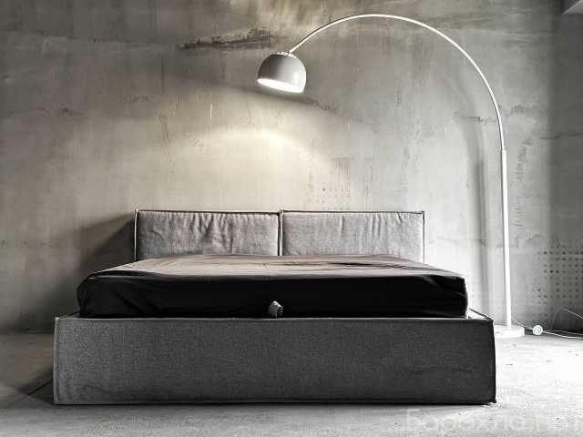 Продам: Кровать двухспальная 180х200