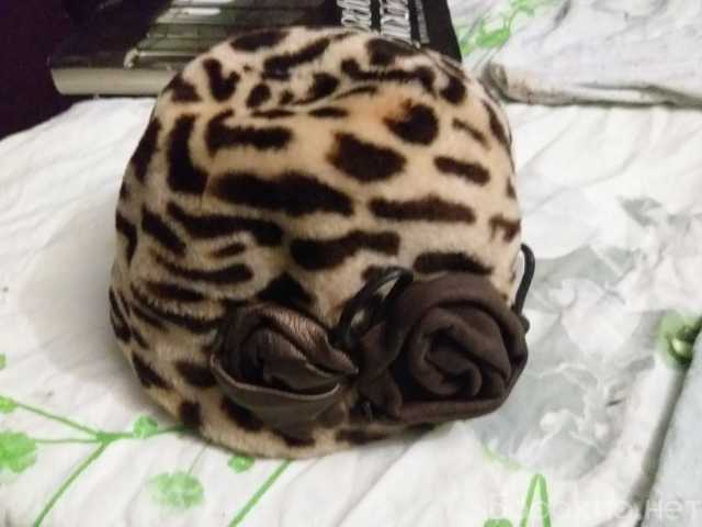 Продам: Красивая шапка расцветка леопард