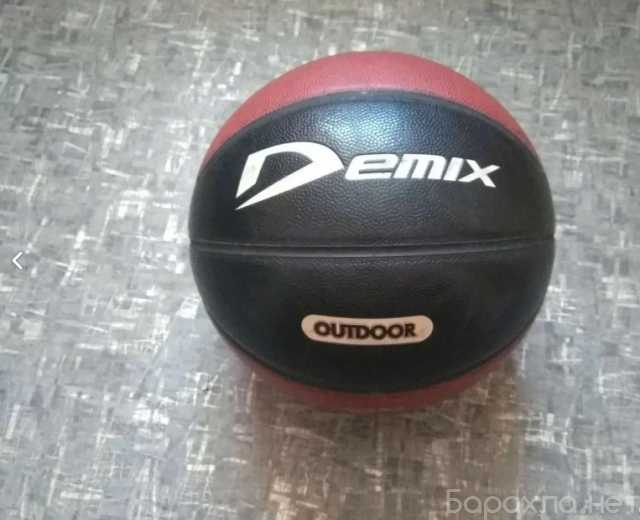 Продам: Баскетбольный мяч Demix