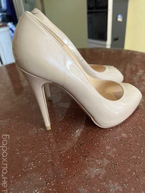 Продам: Туфли женские производство Италия