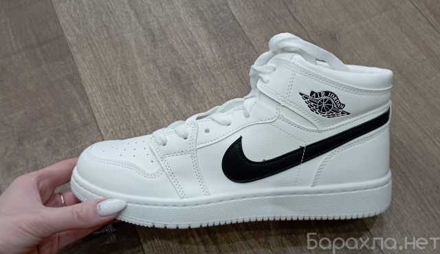 Продам: Кроссовки мужские Nike Air Jordan