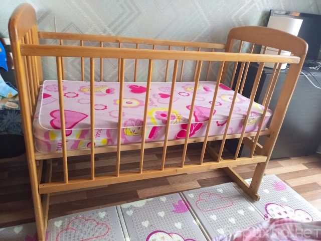 Продам: Кроватка для новорожденных (детская)