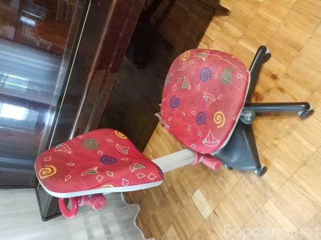 Продам: Кресло школьника красное растущее KD-2 R