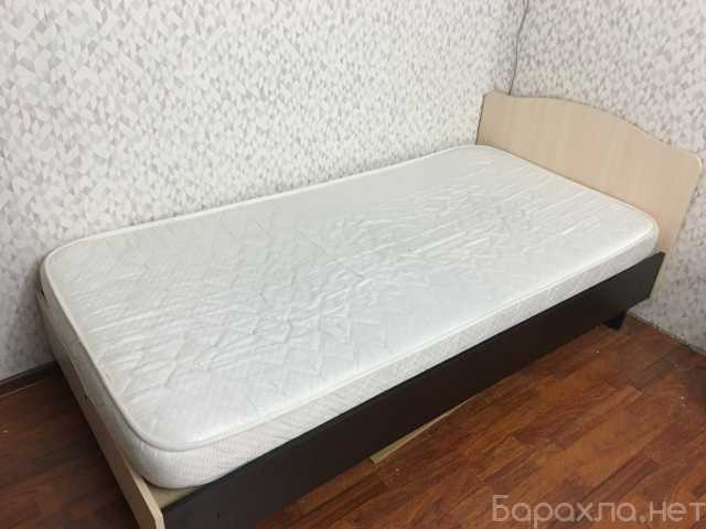 Продам: Кровать односпальная 90х200 с матрасом