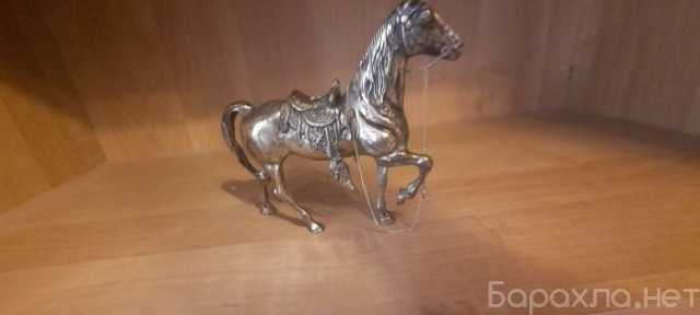 Продам: статуэтка металлическая лошадь