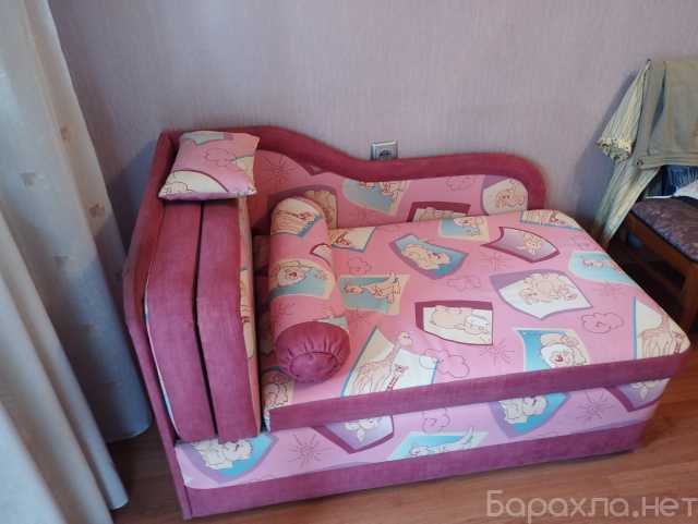 Продам: Диван -кровать для девочки -подростка