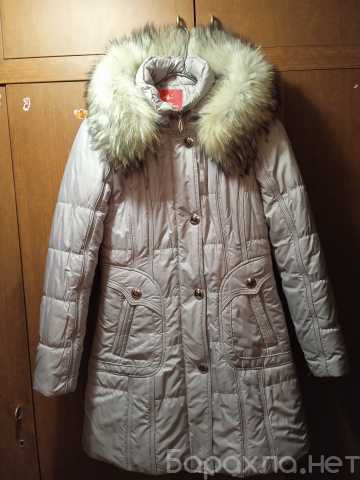 Продам: Зимнее женское пальто