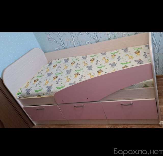 Продам: Кровать детская 160*80