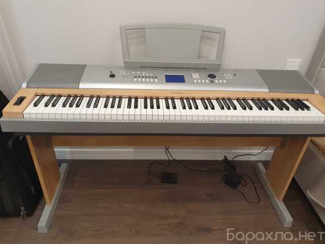 Продам: Электронное пианино Yamaha DGX 620