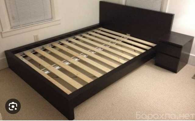 Продам: Кровать двухспальная и шкафы навесные