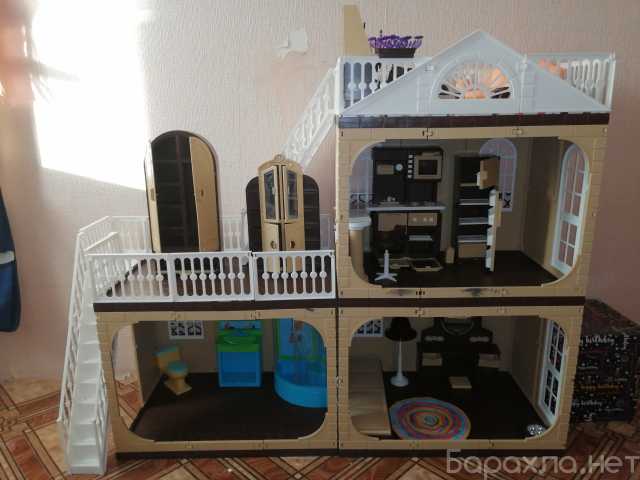 Продам: Кукольный домик в 3 этажа с мебелью