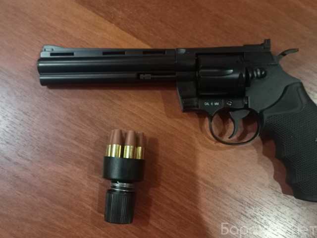 Продам: Револьвер kwc 6
