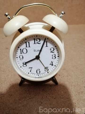 Продам: Механические часы будильник Слава,Россия