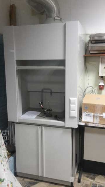 Продам: Вытяжной шкаф лабораторный ЛК-900 ШВД