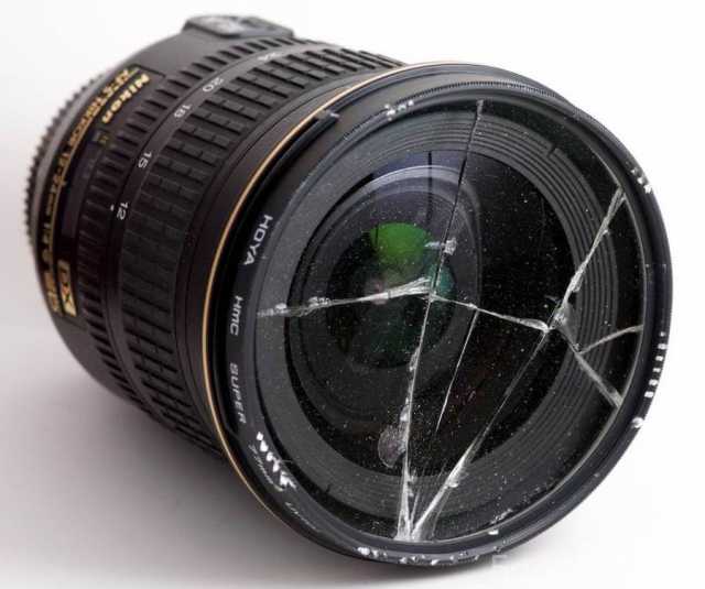Продам: Защитный фильтр на объектив 67 мм