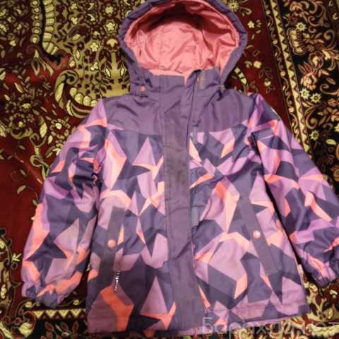 Продам: Детская куртка для девочки 7,8 лет