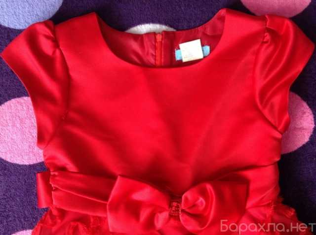 Продам: Платье красное нарядное на 122 128 см