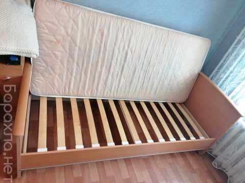 Продам: Кровать односпальная с матрасом