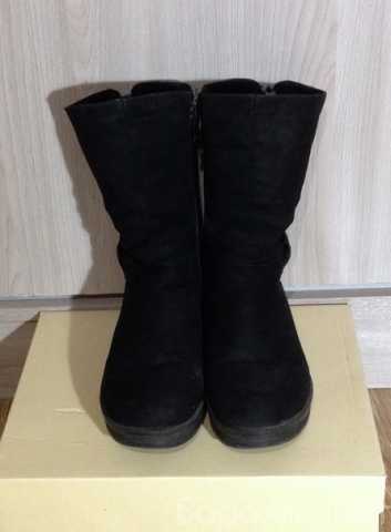Продам: Ботинки женские чёрные зимние 36 CNC